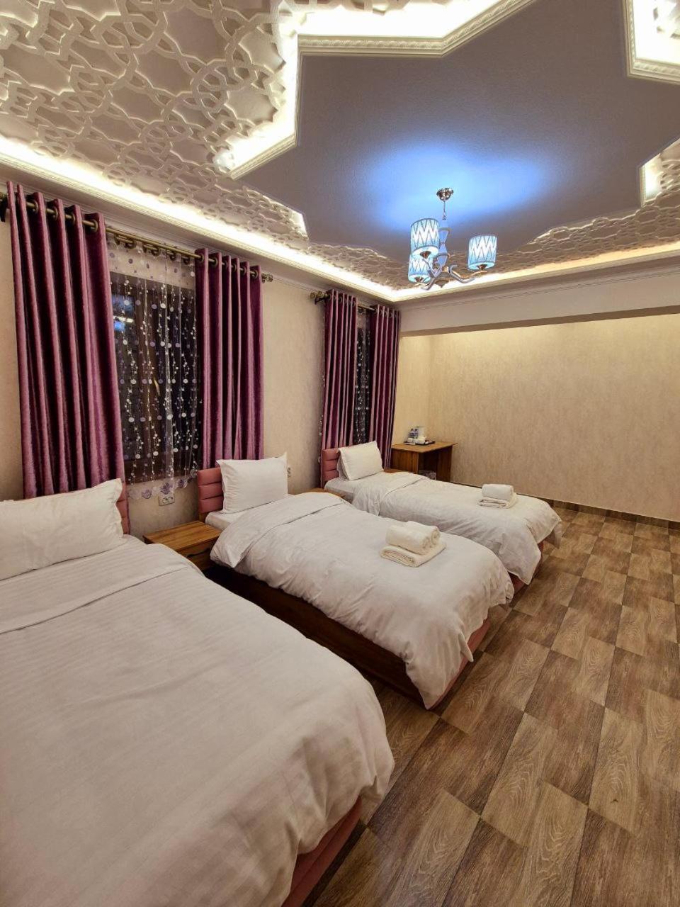 Samarkand Imron Hotel Exterior photo